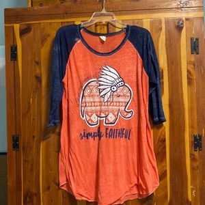 Strong & Courageous Simply Faithful Tee